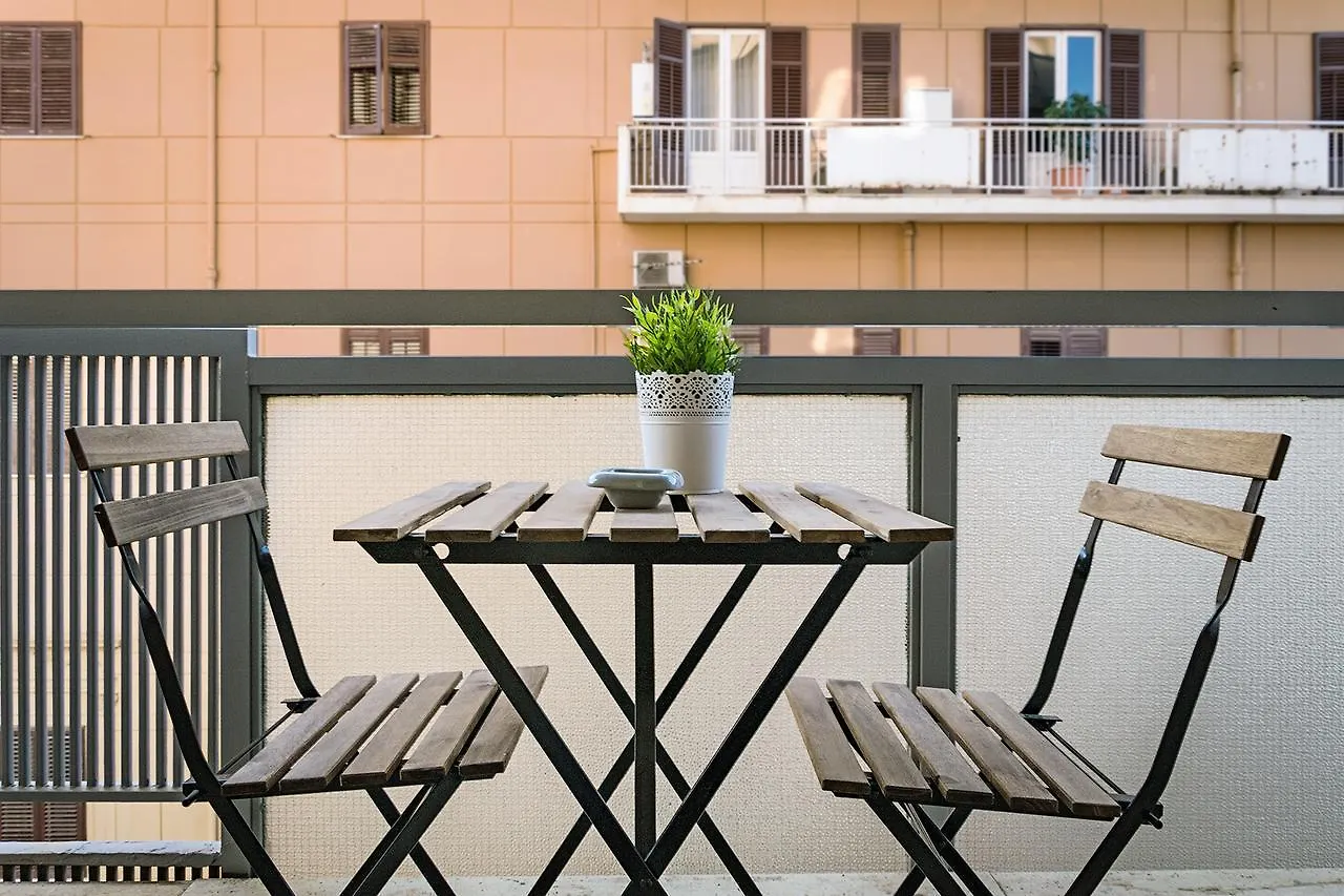 Kalamonjo Suite&Rooms Palermo Italy