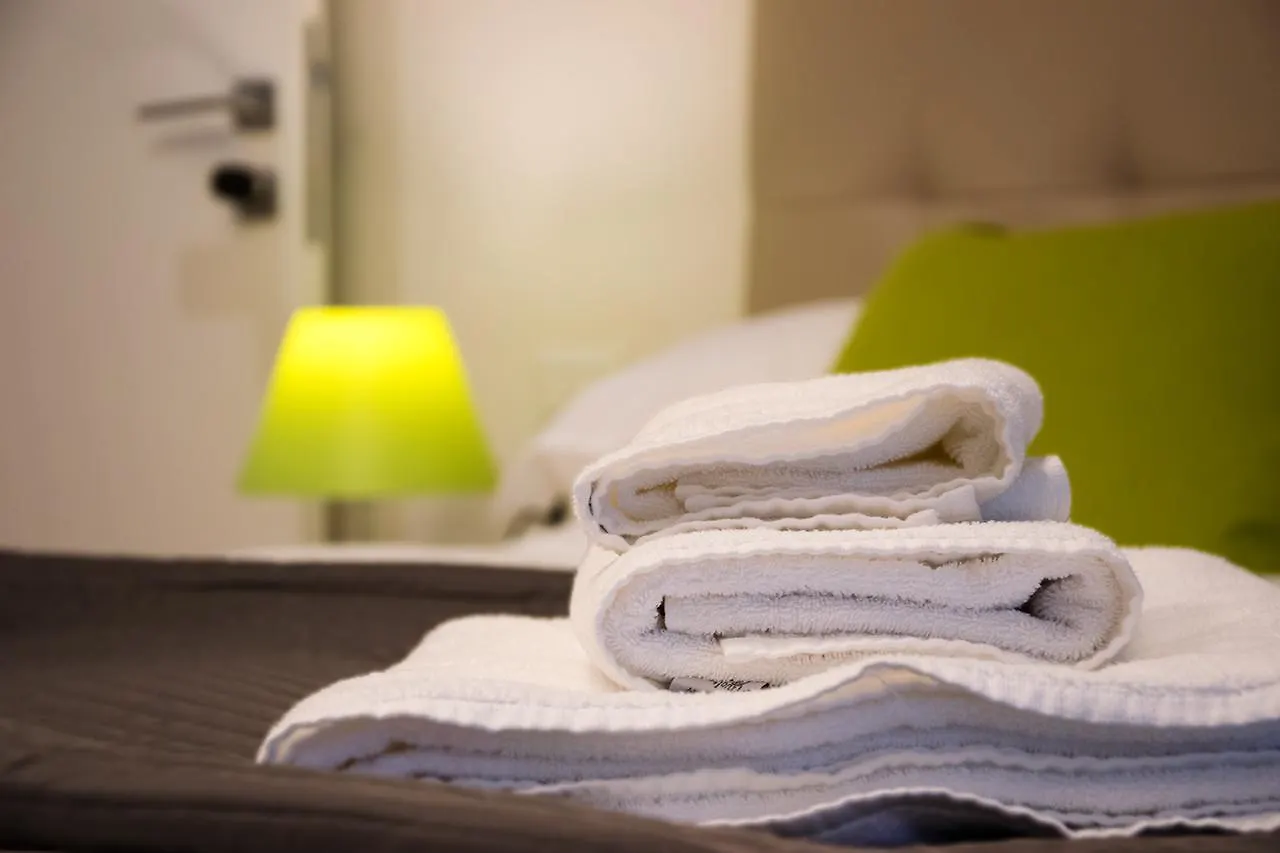 Kalamonjo Suite&Rooms Palermo Guest house